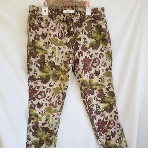 Women's size medium multi colored skinny fit pants